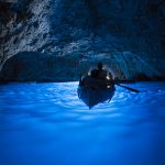 イタリア「青の洞窟」体験記！洞窟に入る確率を上げる方法と行き方の画像